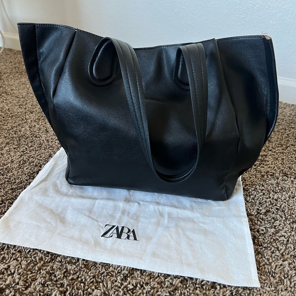 Zara Elegant Black Tote Bag
